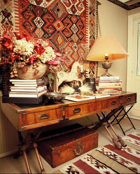 Antique Styled Console - 7 Amazing Tips To Start Designing Your Space When Stuck: You can find some unique vintage finds in thrift shops and on world travels is a great starting point to design you space around. This vintage console makes a strong focal point to the space styled with a hanging rug and home accessories. @chloedominik #vintagehomedecor #vintageconsoledecor #thriftstorefindshome #antiquefurniture #styledconsoletable#howtostartdesigningyourhome #designyourroom