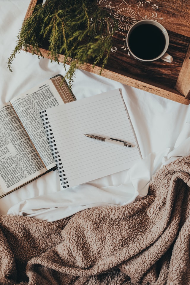 How to Create a Good Morning Routine Journalling and reading