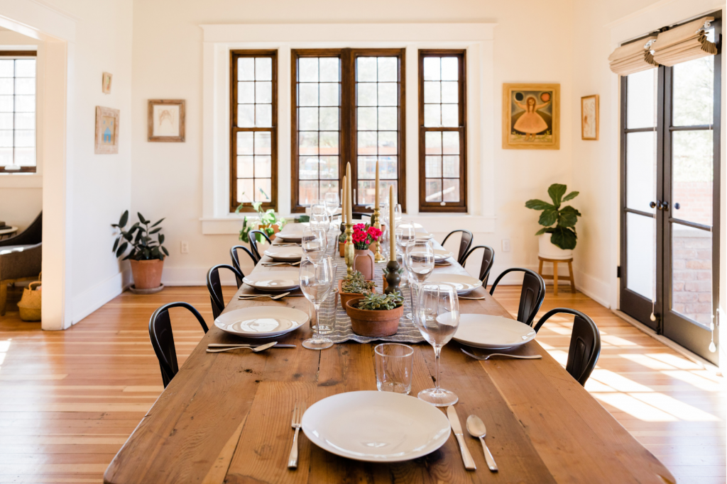 Transitional dining room 