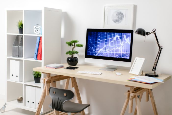 Best Lighting Position For Computer Desk